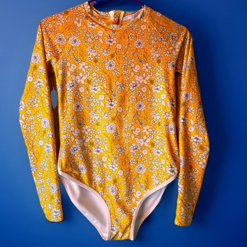 Art Class Size XL 14/16 Girls Yellow & White Floral Long Sleeved Swimsuit